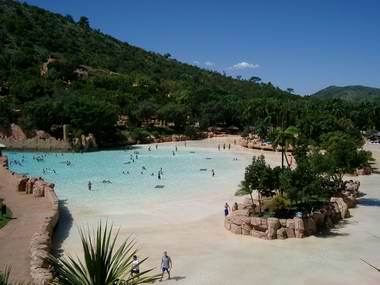 Valley of Waves in Sun City